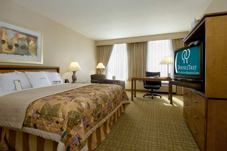 فندق دبل تري باي هيلتون أتلانتا إيربورت الغرفة الصورة